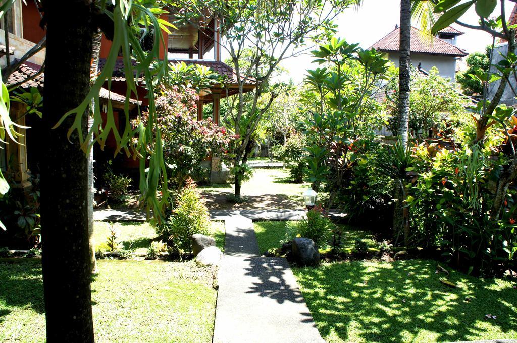 Dewi Ayu Accomodation Ubud  Luaran gambar